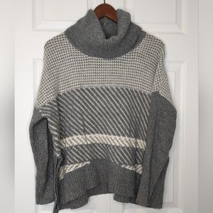 Camber & Grace Cowl Neck Sweater - Cream/Grey - Size XS
